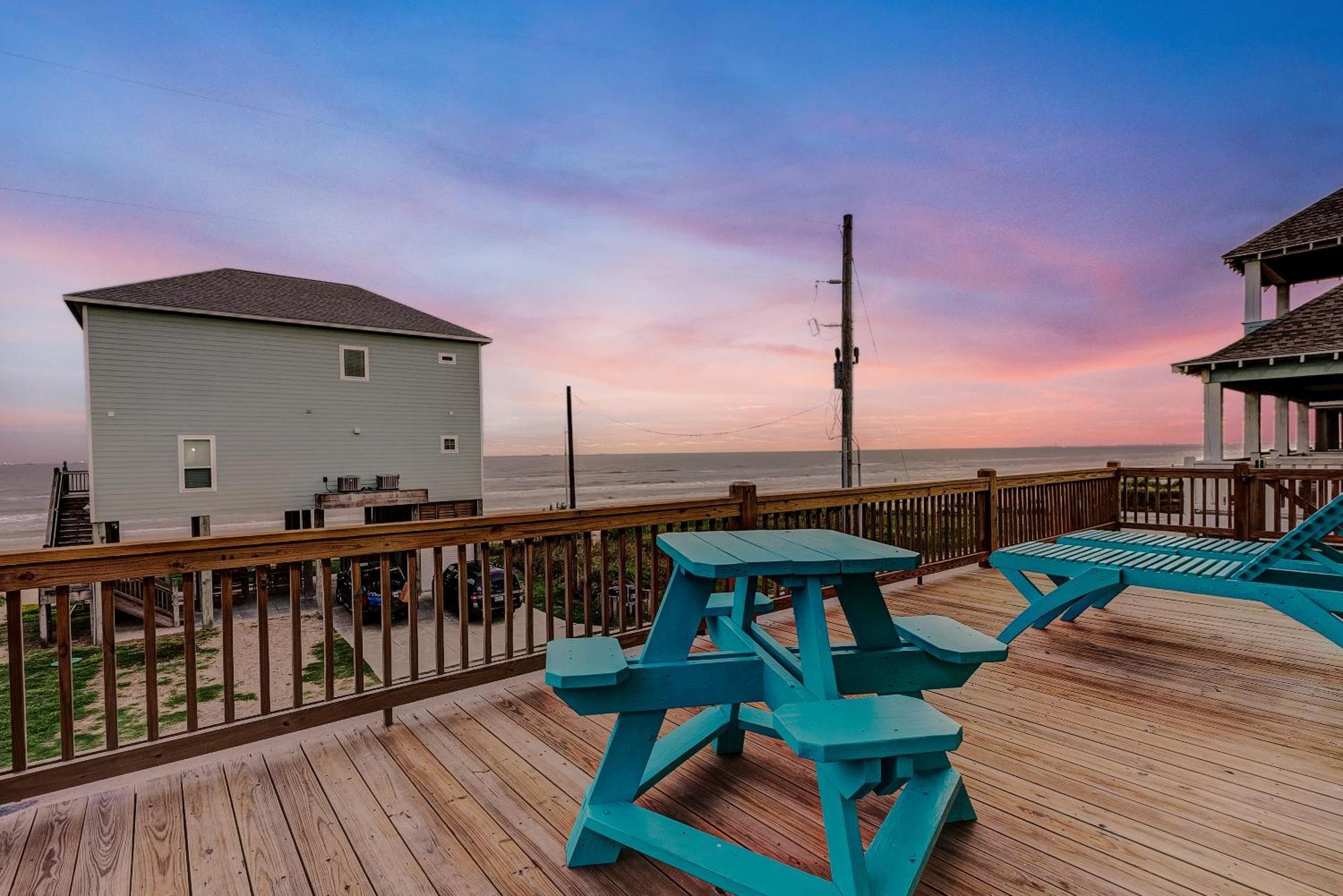 Beachfront - Hot Tub - Bbq - 14 Guests Bolivar Peninsula 外观 照片